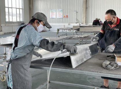 打磨 新疆铝单板